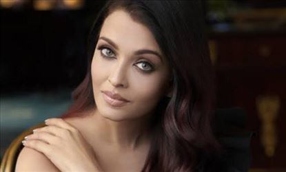 নতুন ছবি শেয়ার করলেন ঐশ্বর্য রাই বচ্চন, দেখলে আপনি বলবেন ...